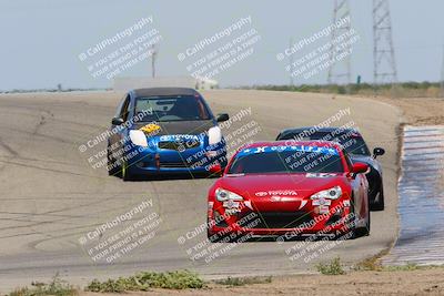 media/Apr-30-2022-CalClub SCCA (Sat) [[98b58ad398]]/Group 2/Race (Grapevine)/